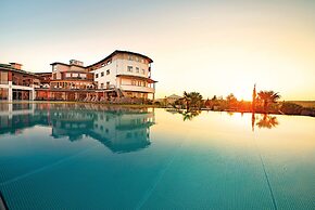 Hotel & Spa Larimar