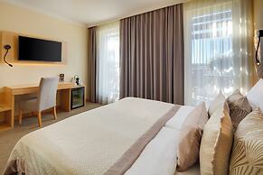Hotel Clement