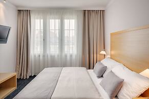 Hotel Clement
