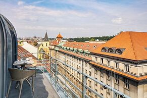 Hotel Clement
