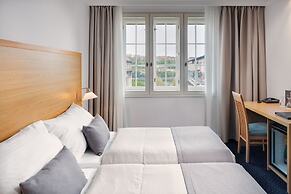 Hotel Clement