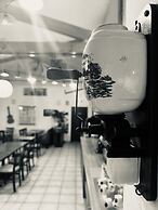 Ever Route 64 Brit Hotel Tarbes Ibos