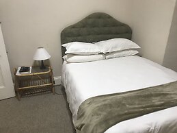 Karoopark Guest House
