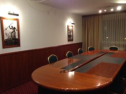 Amber Hotel