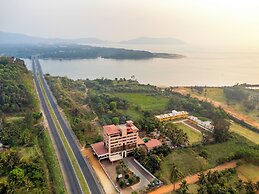 Sterling Karwar