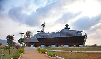 Sterling Karwar