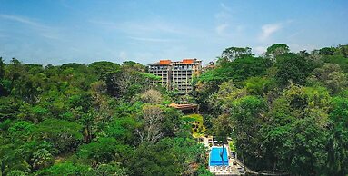 Los Altos Resort
