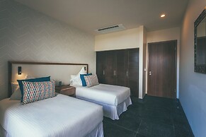 Los Altos Resort