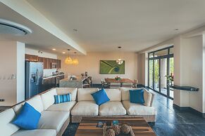 Los Altos Resort