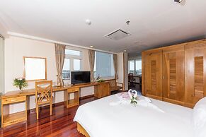Romance Hotel