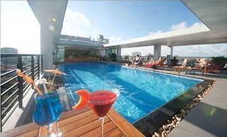 Romance Hotel