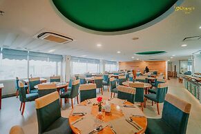 Romance Hotel
