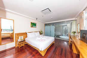 Romance Hotel