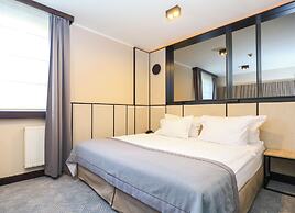 Hotel Ilonn