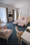 Store Restrup Slotshotel