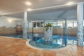 Aparthotel Majestic