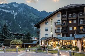 Aparthotel Majestic