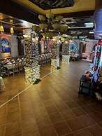 Dinasty Hotel