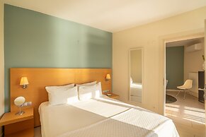Med-Inn Hotel