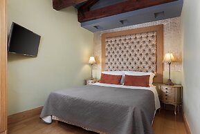 Civitas Suites Hotel