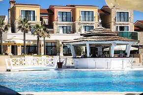 Cocos The Club Solto - Boutique Class