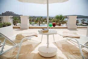 Cocos The Club Solto - Boutique Class
