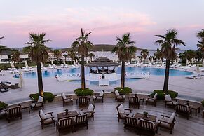 Cocos The Club Solto - Boutique Class