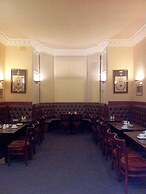 The Guards Hotel