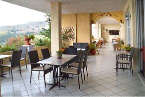 Sariza Spring Hotel
