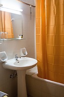 Sariza Spring Hotel