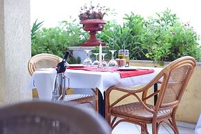 Sariza Spring Hotel