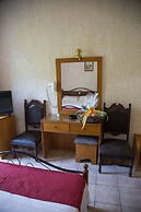 Sariza Spring Hotel