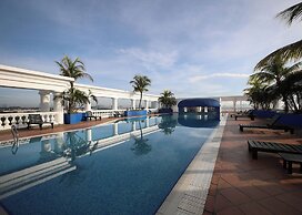 Berjaya Waterfront Hotel