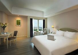 Berjaya Waterfront Hotel