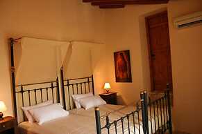 Evkarpos Country House