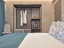 Koukounaria Hotel & Suites