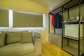 Koukounaria Hotel & Suites