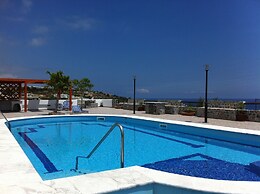 Filoxenia Villa