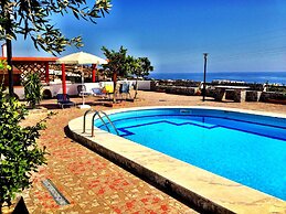Filoxenia Villa