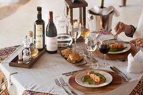 The Charming Lonno Lodge