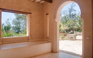 The Charming Lonno Lodge