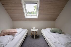blooming Hotel
