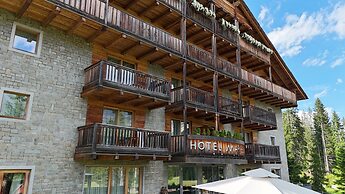 Hotel Maribel