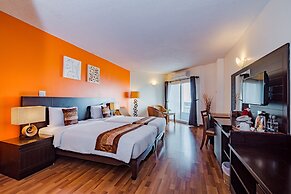 Golden Beach Cha-Am Hotel