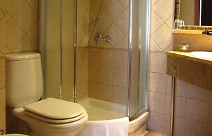 Hotel Doro City