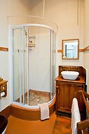 Oakdene Guest House