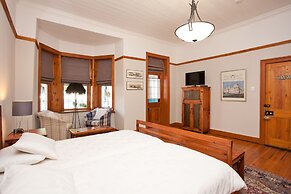 Oakdene Guest House