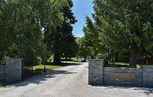 Manata Lodge
