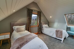 Manata Lodge
