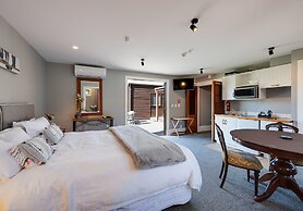 Manata Lodge